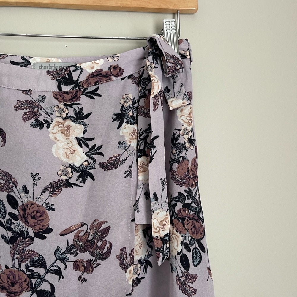 Charlotte Russe Medium Lavender Floral Skirt - Picture 5 of 5